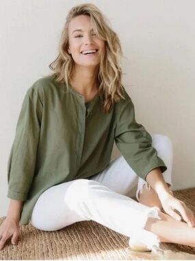 Jenni Kayne James Button Up Moss Green Blouse Size M